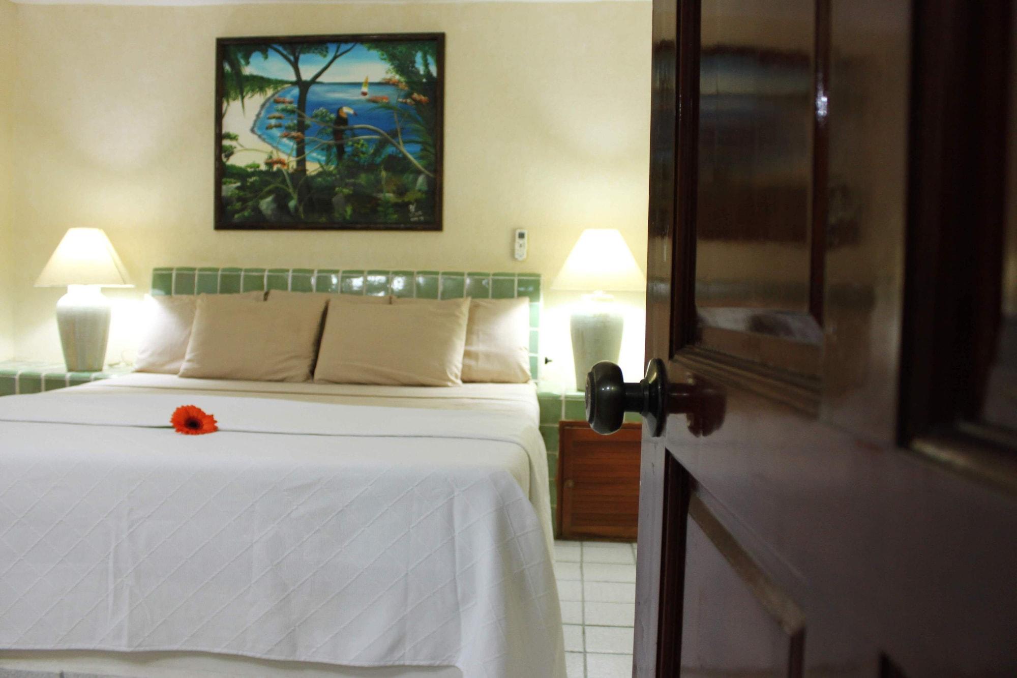 Hotel Coral Ixtapa Ixtapa  Exterior foto
